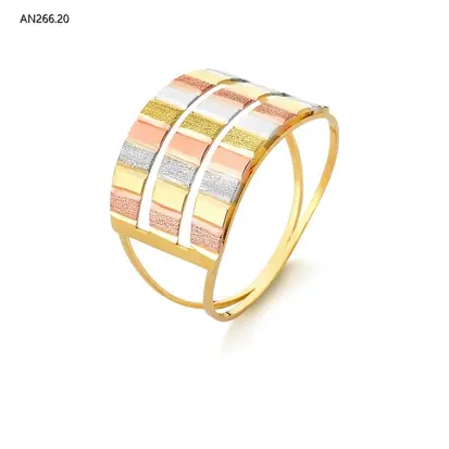Anéis em Ouro 18K