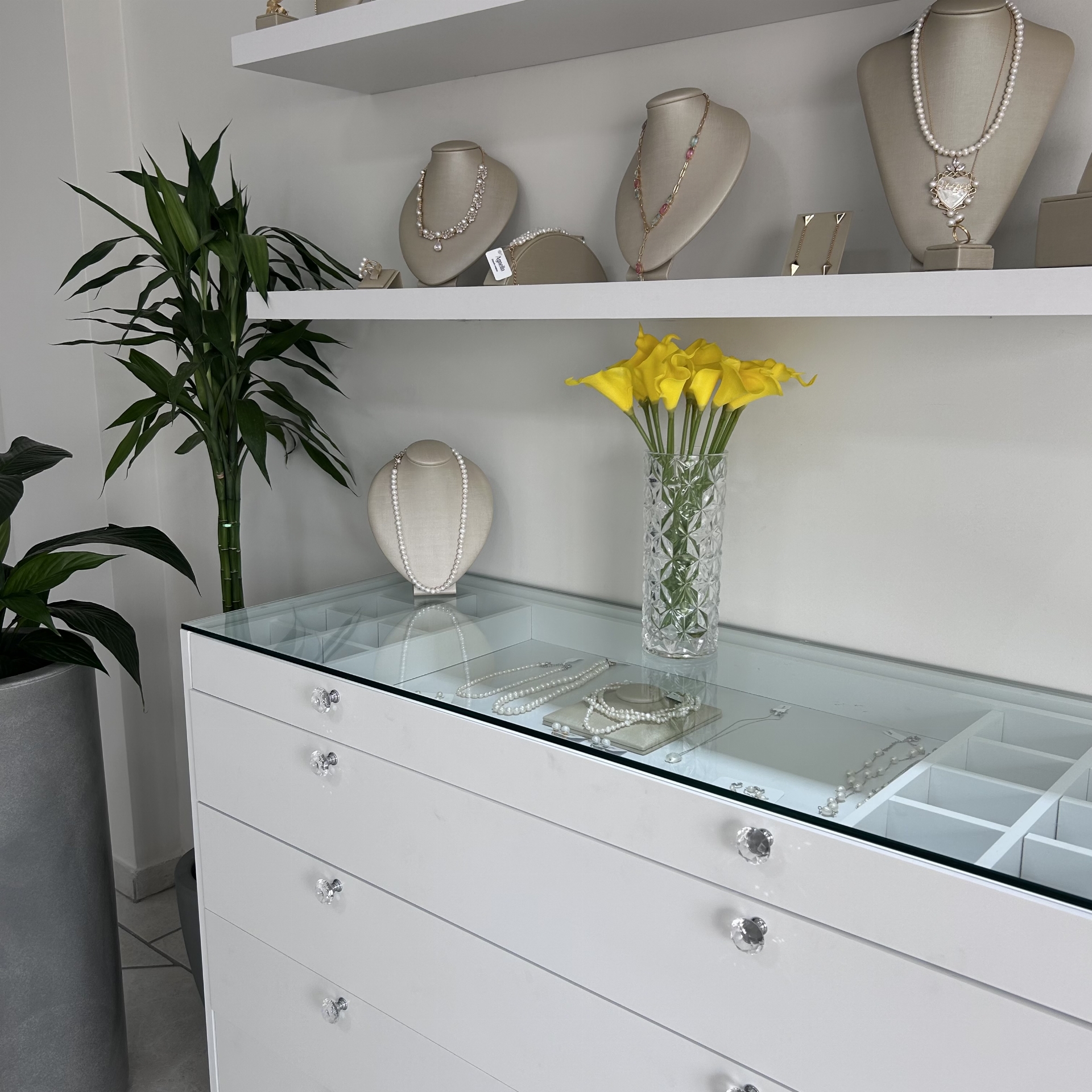 Showroom