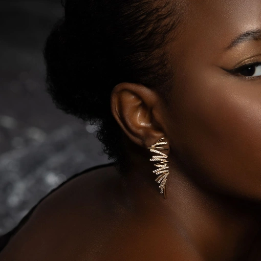 Brinco Longo Luxo Cravejado Banho Ouro 18K