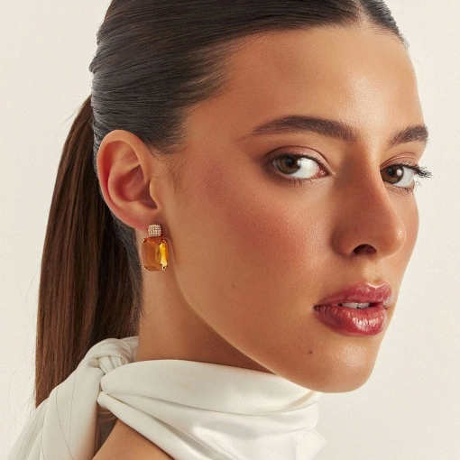 Brinco Pendulo Cristal e Base Cravejada Dourado