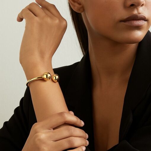 Bracelete Dourado de Esfera