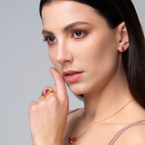 Brinco de Pedra Natural Banhado a Ouro 18k