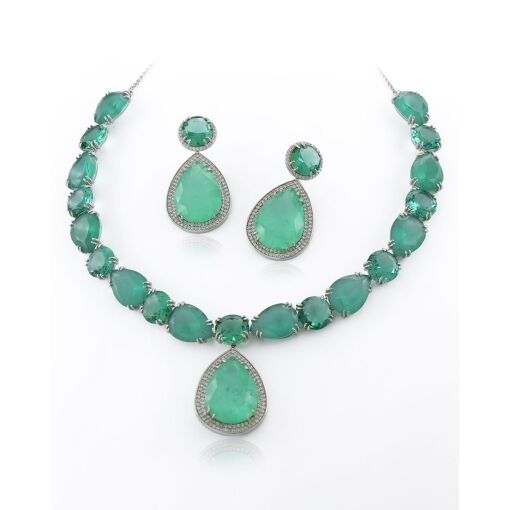 Conjunto Luxo Redondo e Gota Cristal e Zircônias