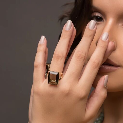 Anel com Cristal Retangular Banhado a Ouro 18k