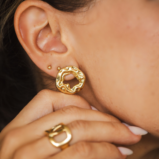 BRINCO KARINA OURO 18K