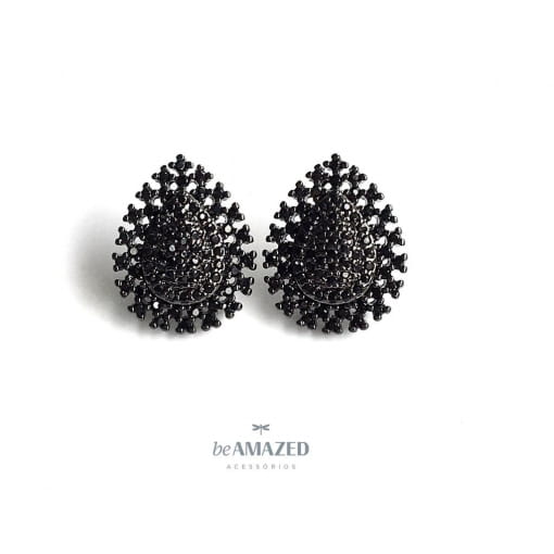 Brinco gota negro cravejado