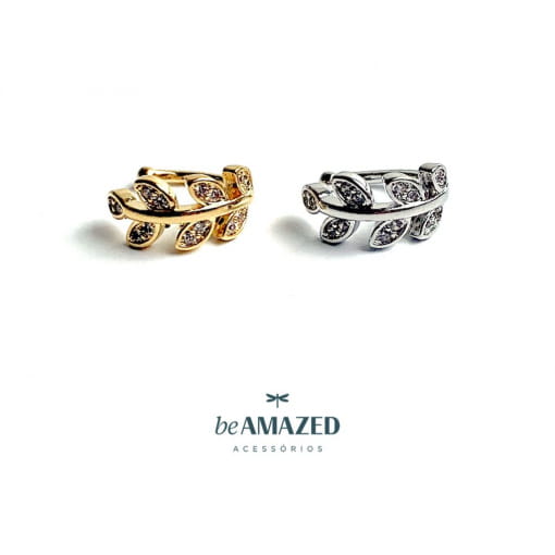 Piercing Greece cravejado