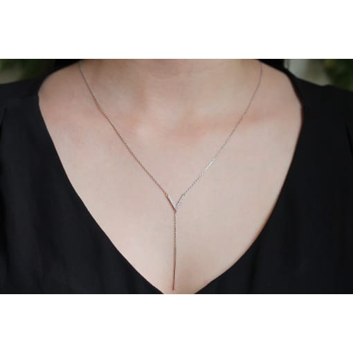 Colar Gravatinha Cravejado Minimalista