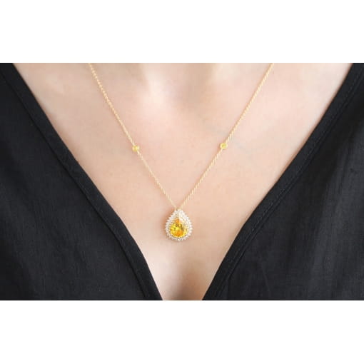 Gargantilha Gota detalhes em cravação