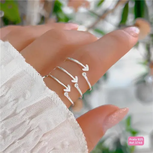 Cy3748 - Anel Regulável Flecha Cristal 2mm