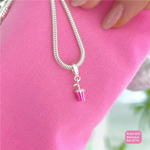 Cy6770 - Berloque Copo Bucks