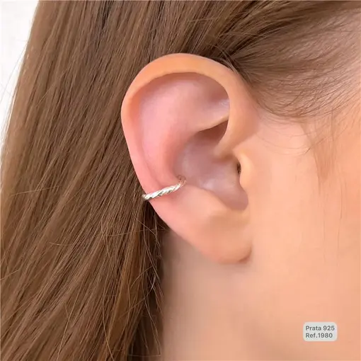 Cy1980 - Piercing Fake Torcido