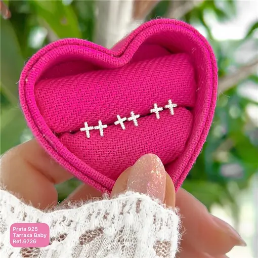 Cy6726 -  Brinco 5mm Cruz inteira Cravejada Micro Zirconias Cris