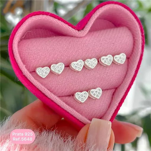 Cy5648 - Brinco Coração Galeria Com Zircônias Cravejado