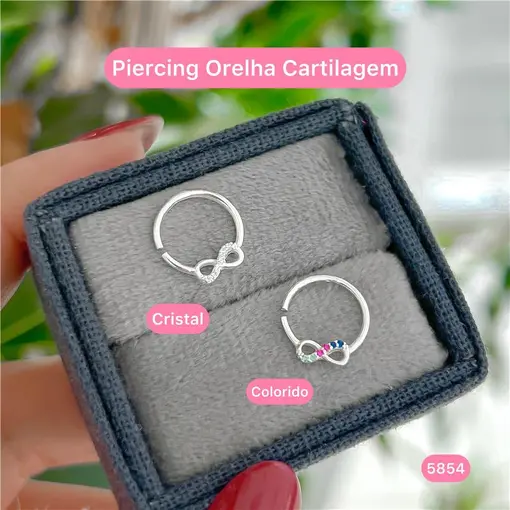 Cy5854 - Piercing Orelha Cartilagem Símbolo Infinito Com Zircôni
