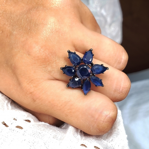 Anel flor com gotas e navetes