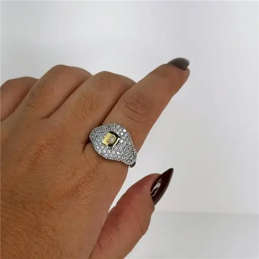 ANEL CRAVEJADO LETRA LETRA D