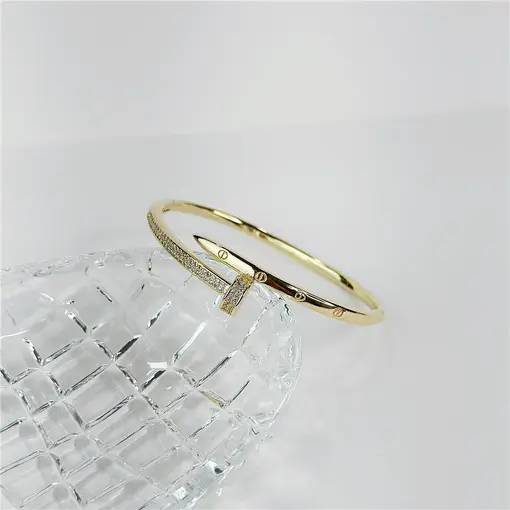 BRACELETE CARTIE CRAVEJADO