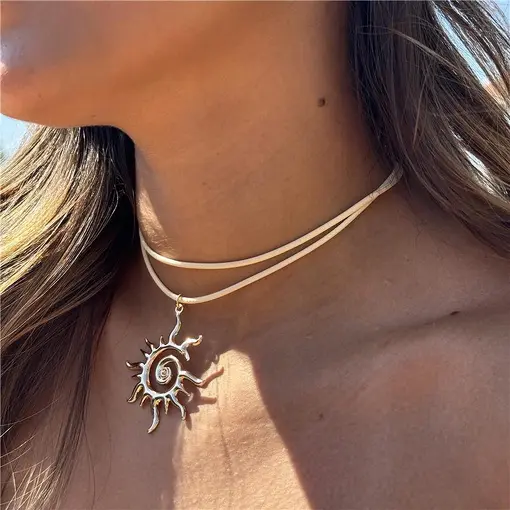 COLAR COURO SOL