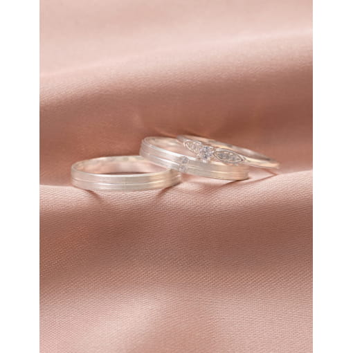 Par De Alianças Prata 925 Fosca Com Friso Central 3.1 MM