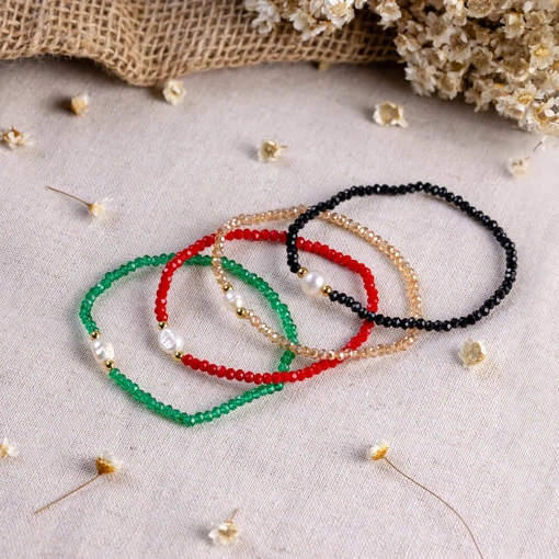Pulseira Banhada A Ouro 18K Cristal Sintético Preto e Pérola