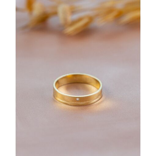 Par De Alianças Ouro 18K Com Friso e Brilhante 1.0 Sob Encomenda