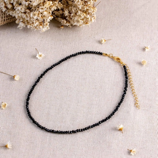 Colar Choker Banhado a Ouro 18K Cristais Sintéticos Preto
