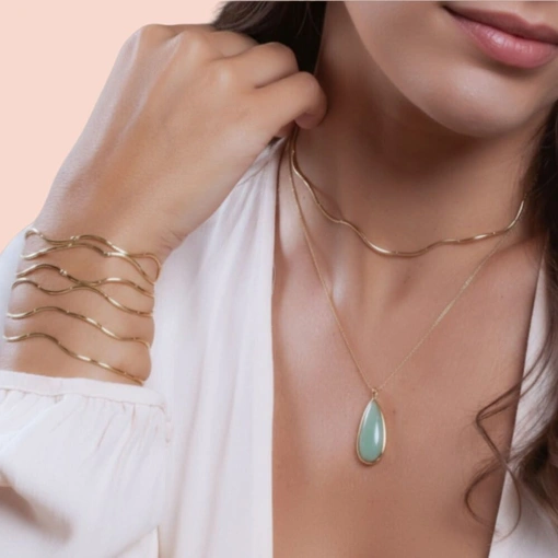 Colar Banho de Ouro 18k Gota Quartzo Verde
