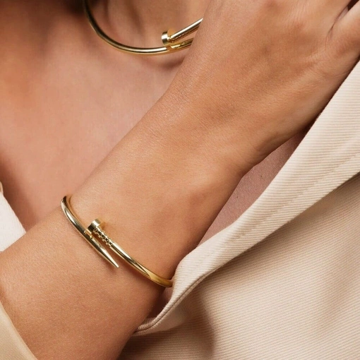 Bracelete Banho de Ouro 18k Modelo Prego