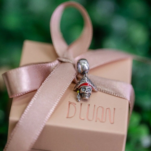 Berloque Prata 925 Caveira Pirata