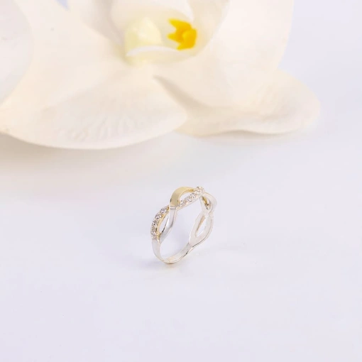 Anel Prata 925 Com Detalhes Ouro 18K Infinito Zircônia Branca