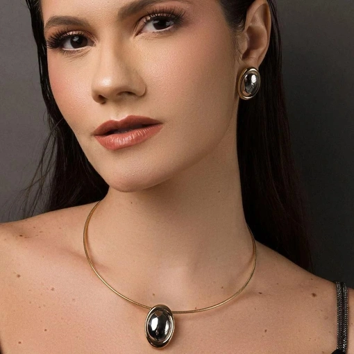 Gargantilha Oval Espelhado Banhado A Ouro 18K
