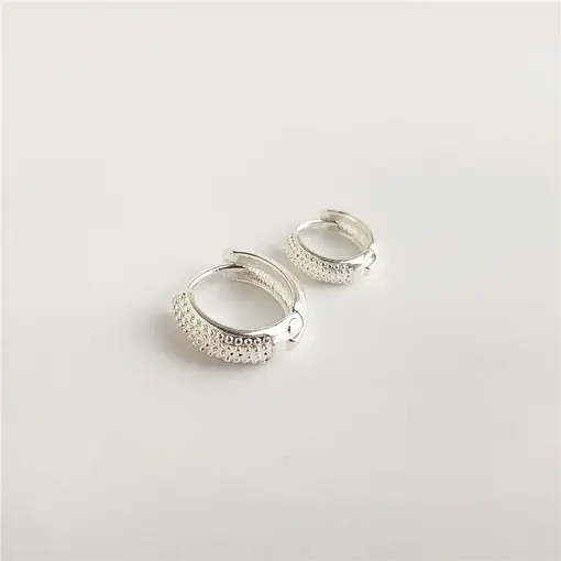 DUPLA X ARGOLA LISA FRENTE TEXTURIZADAN | BANHO DE PRATA