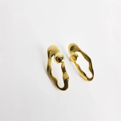 BRINCO 4CM MINIMALISTA OVAL VAZADO COM ESFERA LISA