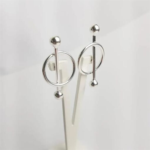 BRINCO 4CM REDONDO FILETE MEIO BOLINHA B.PRATA