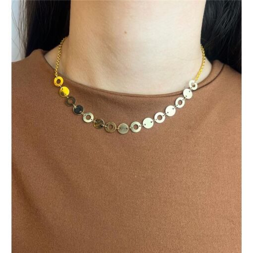 CHOKER ELO BAILARINA GROSSO CENTRO EM MEDALHAS LISA/VAZADA | BAN