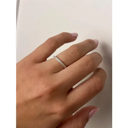 ANEL APARADOR ARO LISO FRENTE CRAVEJADA 2MM | BANHO DE PRATA