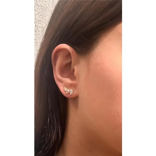 BRINCO 2 GOTAS CRISTAIS E 1 GOTA CRAVEJADA E 1 ZIRCÔNIA CRISTAL