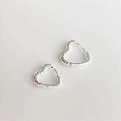 DUPLA DE ARGOLAS LISA CORAÇÃOO 3MM | BANHO DE PRATA
