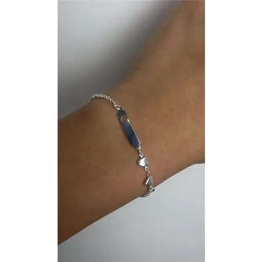 PULSEIRA INFANTIL ELO PORTUGUÊS CENTRO PLACA LISA CORAÇÃO VAZADA