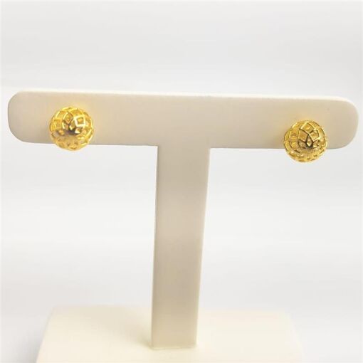 BRINCO ESFERA COM DETALHES VAZADOS | 7MM | BANHADO EM OURO 18K