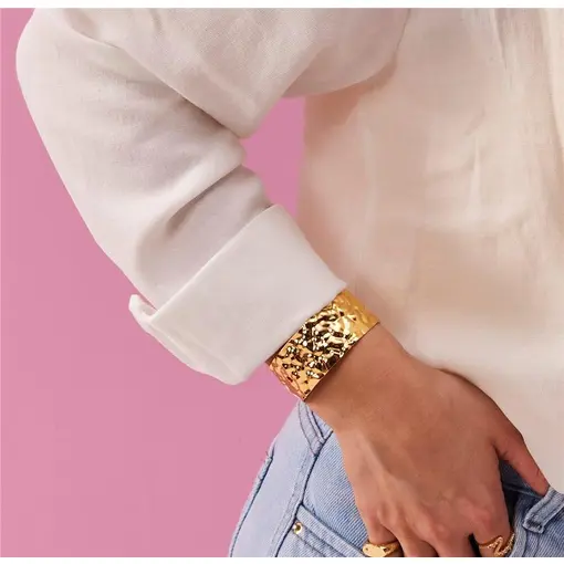 BRACELETE TEXTURIZADO EM RELEVO CHAPA LISA | BANHADO EM OURO 18K
