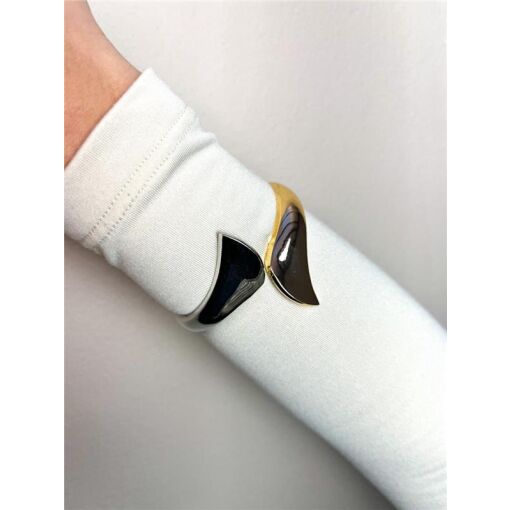 BRACELETE METADE INOX E METADE BANHO DE OURO ENTRELAÇADO PONTA E