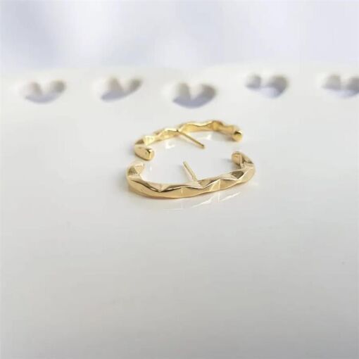 BRINCO EAR HOOK ONDULADO