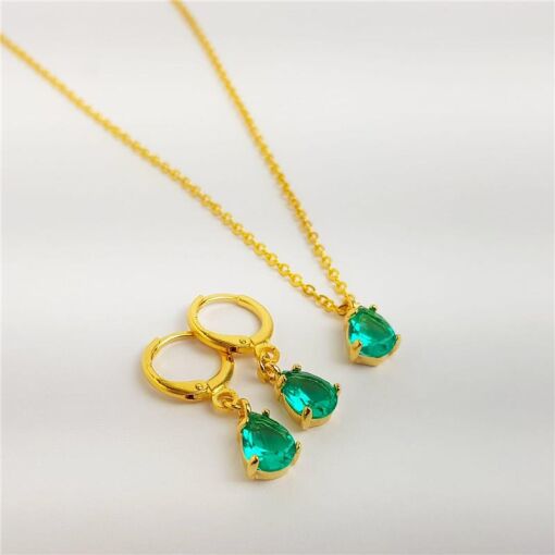 CONJUNTO COLAR PG CRISTAL GOTA X ARGOLA CLICK PG CRISTAL GOTA |