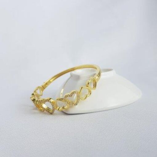 BRACELETE CORACAO VAZADOS CRAV/LISO|BANHADO EM OURO 18K