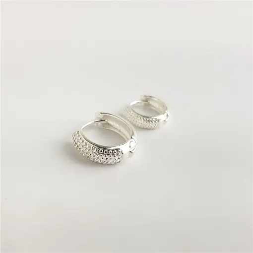 DUPLA X ARGOLA LISA FRENTE TEXTURIZADAN | BANHO DE PRATA