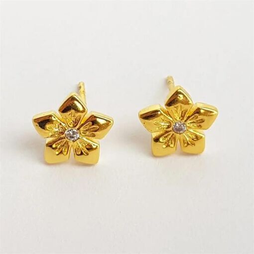 BRINCO FLOR EM PETALAS LISAS CRISTAL MEIO| 8MM|BANHADO EM OURO 1