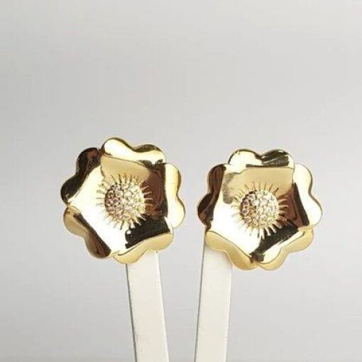 BRINCO FLOR PETALAS DUPLA MEIO MICROCRAV| 2CM|BANHADO EM OURO 18