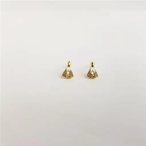 BRINCO NOSSA SENHORA MANTO EM ZIRCÔNIA CRISTAL VAZADA | BANHADO